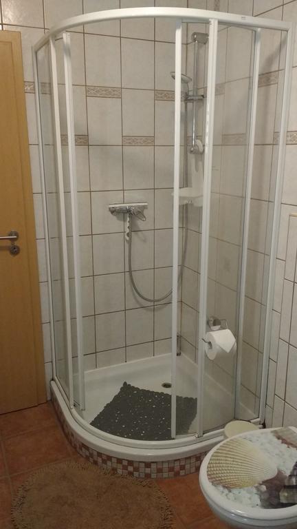 Antjes Ferienwohnung Flonheim Exterior foto